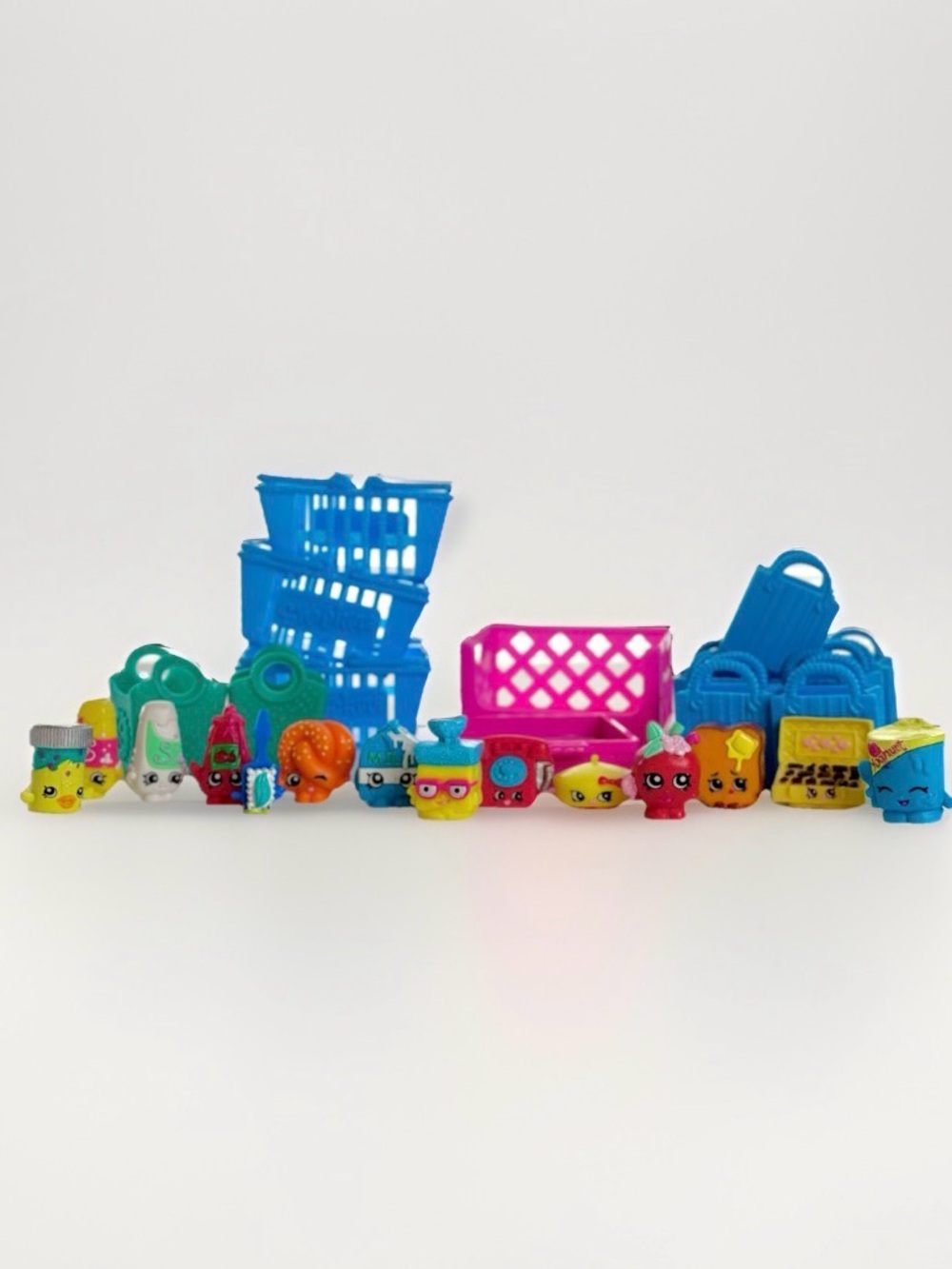 Lot Shopkins ~14 Figure & Basket Bag No Duplicate Toofer Jake Apple Bonnie Beret